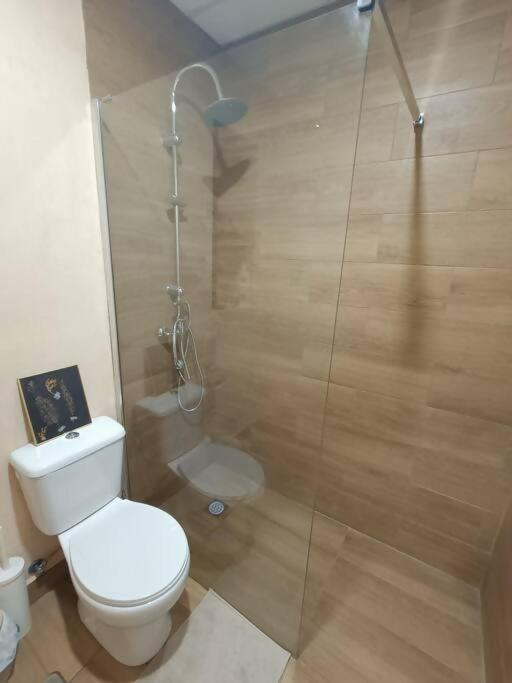 Apartamento Casa Aguila Casco Antiguo Patio Privado Caces Exterior foto
