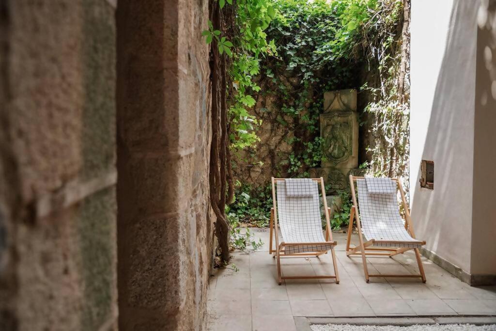 Apartamento Casa Aguila Casco Antiguo Patio Privado Caces Exterior foto